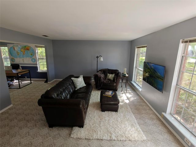 5210 Cliff Haven Drive, Dallas, TX 75236