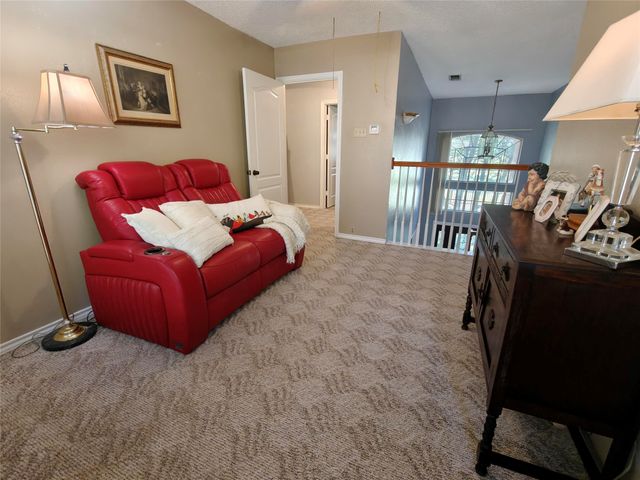 5210 Cliff Haven Drive, Dallas, TX 75236