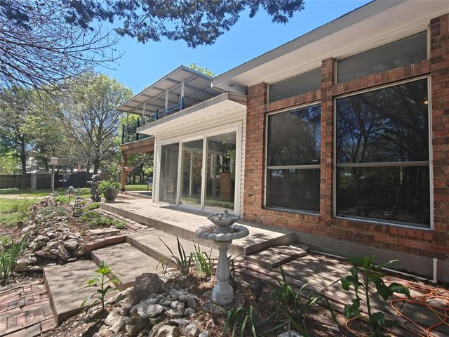 5210 Cliff Haven Drive, Dallas, TX 75236