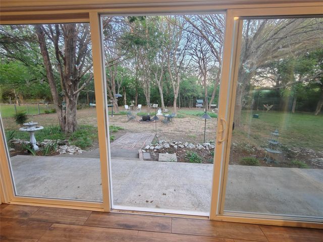 5210 Cliff Haven Drive, Dallas, TX 75236