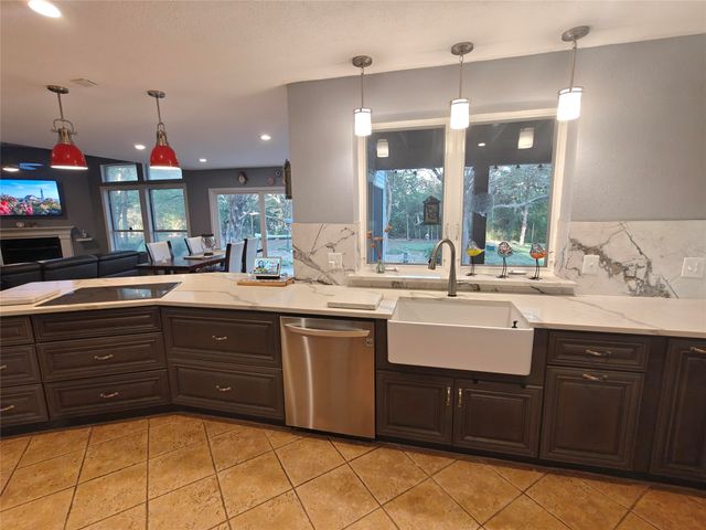 5210 Cliff Haven Drive, Dallas, TX 75236