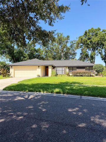 1315 JUNIPER CIRCLE, Plant City, FL 33563