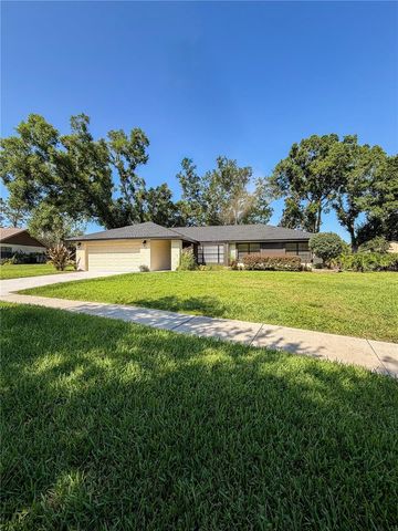 1315 JUNIPER CIRCLE, Plant City, FL 33563