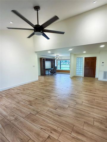 1315 JUNIPER CIRCLE, Plant City, FL 33563