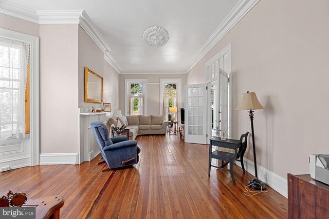 122 SUMAC ST, Philadelphia, PA 19128