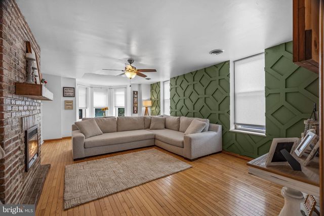 122 SUMAC ST, Philadelphia, PA 19128