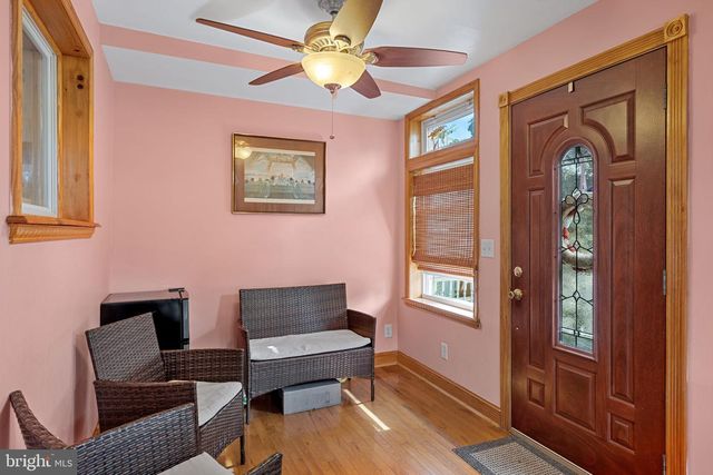 122 SUMAC ST, Philadelphia, PA 19128