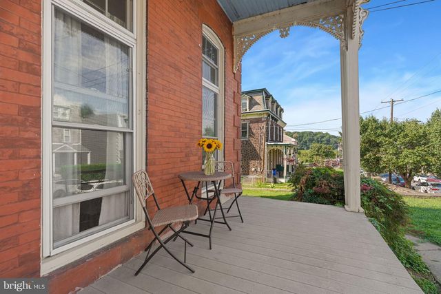 122 SUMAC ST, Philadelphia, PA 19128