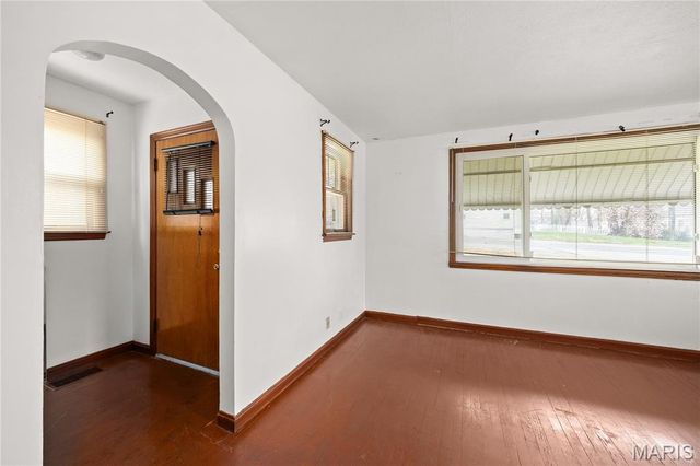 2914 Lyndhurst Avenue, St Louis, MO 63121