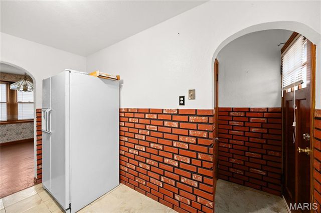 2914 Lyndhurst Avenue, St Louis, MO 63121