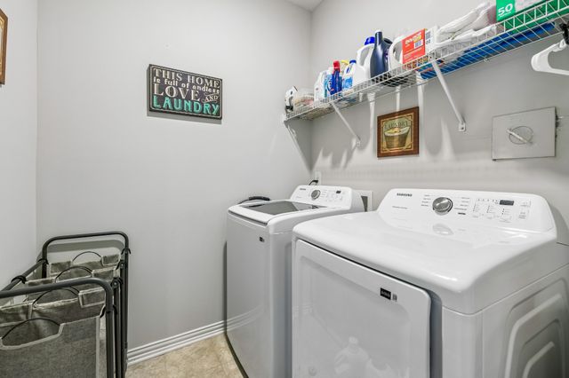207 Hempstead Ct, Gallatin, TN 37066
