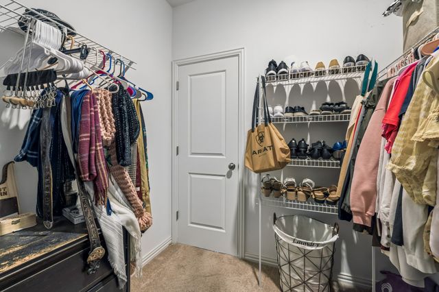 207 Hempstead Ct, Gallatin, TN 37066