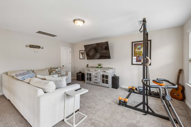 207 Hempstead Ct, Gallatin, TN 37066