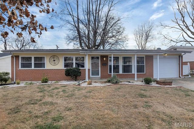 3560 Tremont Drive, Florissant, MO 63033