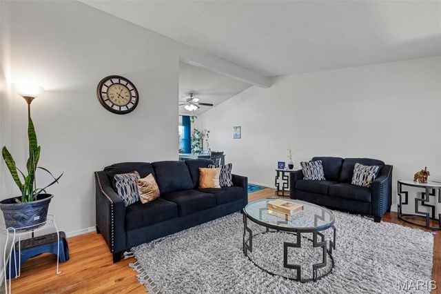 3560 Tremont Drive, Florissant, MO 63033