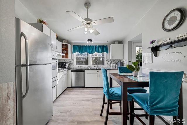 3560 Tremont Drive, Florissant, MO 63033