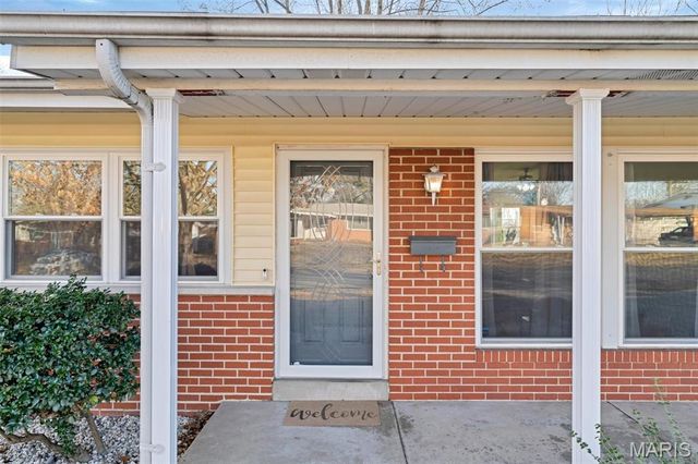 3560 Tremont Drive, Florissant, MO 63033