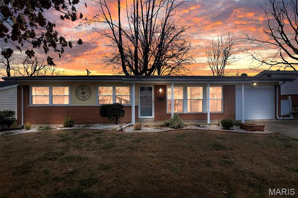 3560 Tremont Drive, Florissant, MO 63033