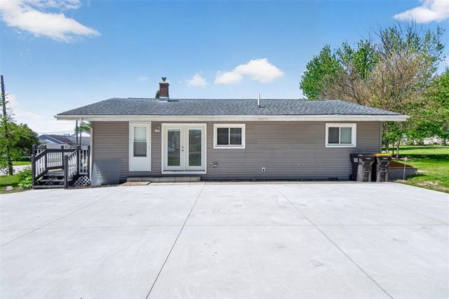 10674 Wesch Road, Brooklyn, MI 49230
