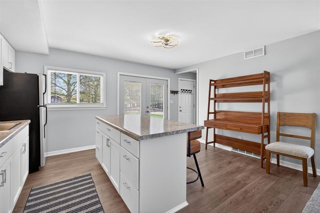 10674 Wesch Road, Brooklyn, MI 49230
