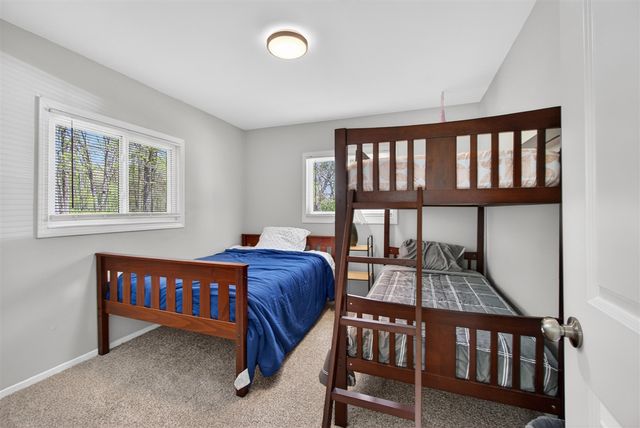 10674 Wesch Road, Brooklyn, MI 49230