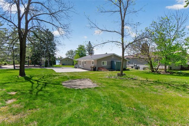 10674 Wesch Road, Brooklyn, MI 49230