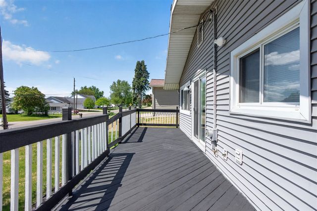 10674 Wesch Road, Brooklyn, MI 49230