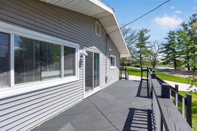 10674 Wesch Road, Brooklyn, MI 49230