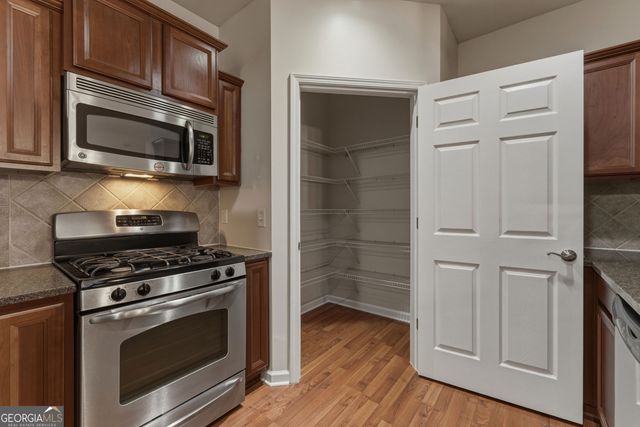 4805 W Village Way SE UNIT, Smyrna, GA 30080