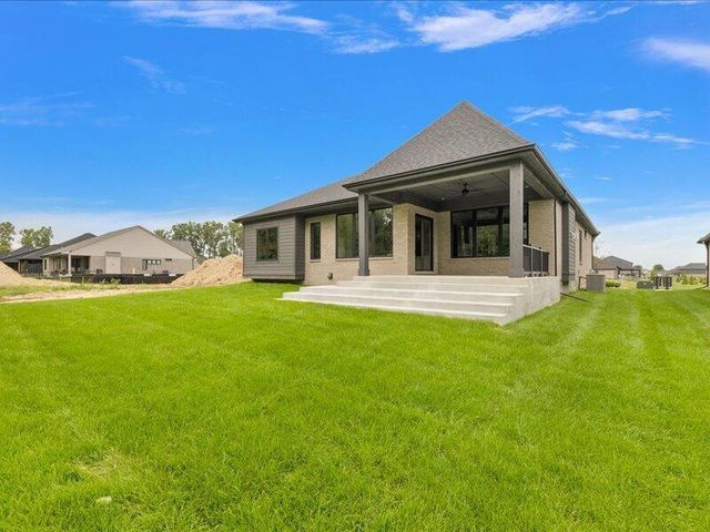 57363 Meadowridge Drive, Washington, MI 48094