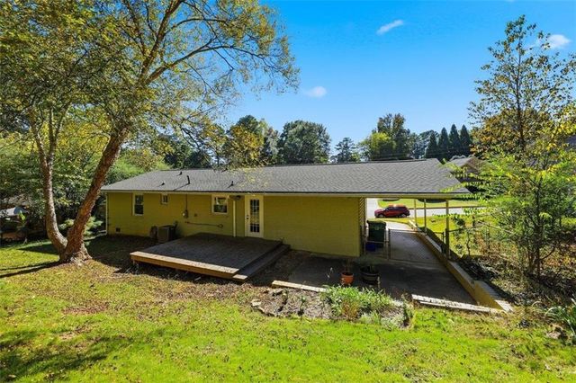 2051 Dundee Drive, Smyrna, GA 30080