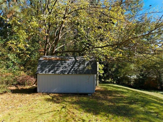 2051 Dundee Drive, Smyrna, GA 30080