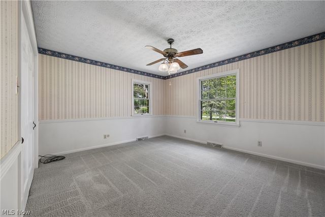 568 W Nimisila Road, Akron, OH 44319