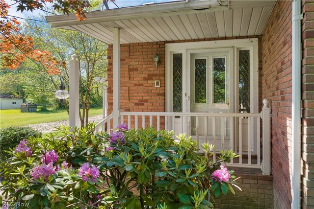 568 W Nimisila Road, Akron, OH 44319