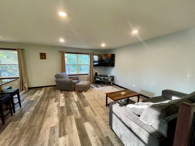 403 6th Avenue NE, Dilworth, MN 56529