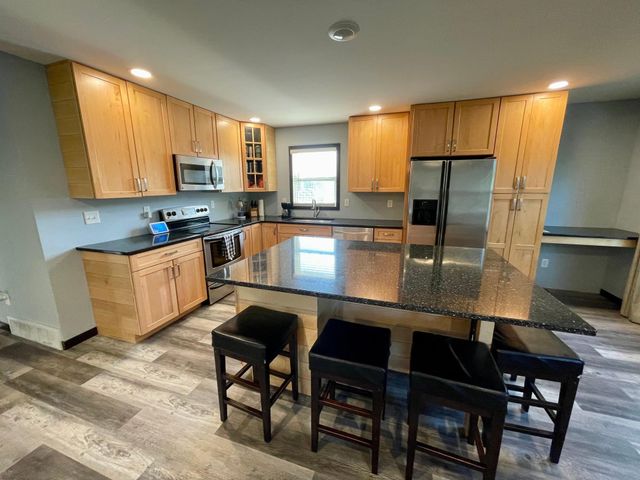 403 6th Avenue NE, Dilworth, MN 56529