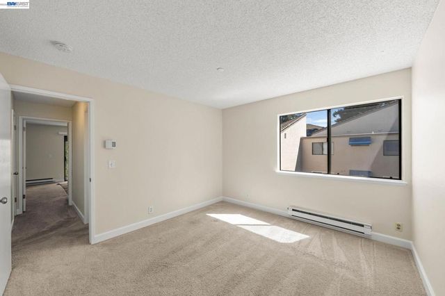 1930 Barrymore Cmn Z, Fremont, CA 94538