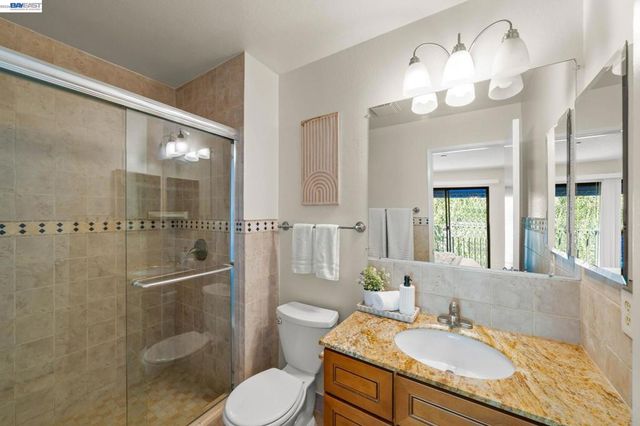 1930 Barrymore Cmn Z, Fremont, CA 94538