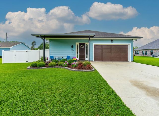 1705 Bayou Black Dr, Houma, LA 70360