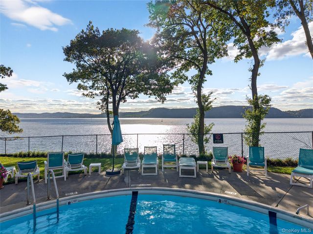 16 Rockledge 2MM2, Ossining, NY 10562