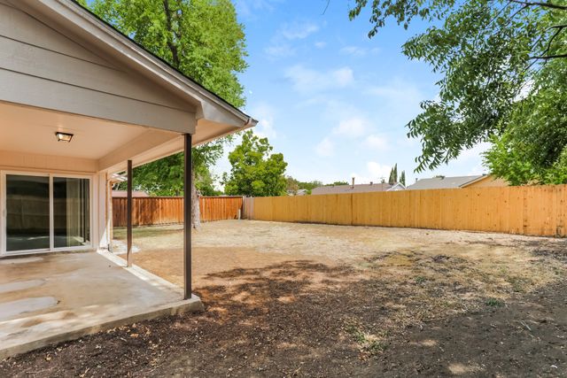 1714 Yorktown Drive, Arlington, TX 76014