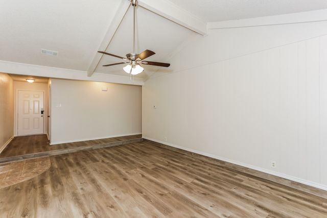1714 Yorktown Drive, Arlington, TX 76014