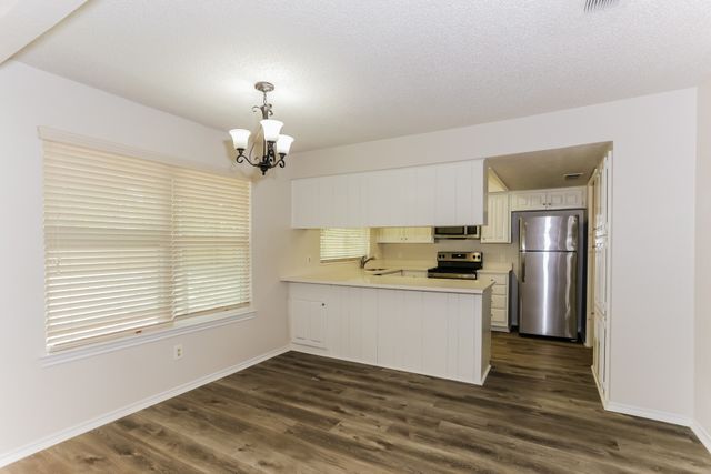 1714 Yorktown Drive, Arlington, TX 76014