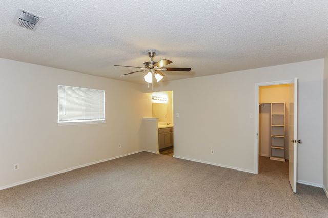 1714 Yorktown Drive, Arlington, TX 76014