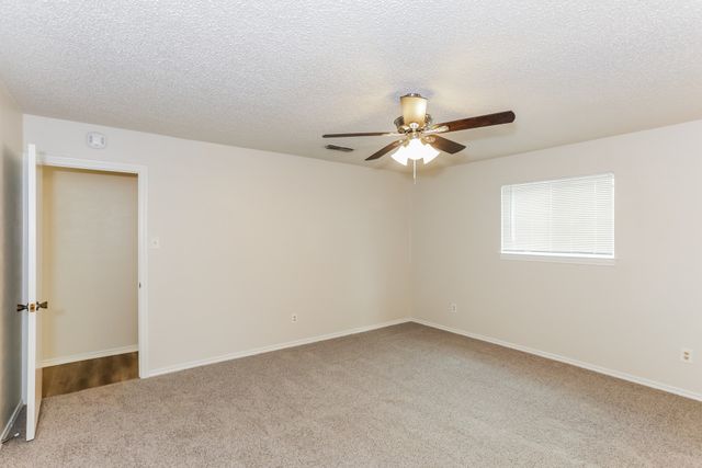 1714 Yorktown Drive, Arlington, TX 76014