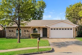 1714 Yorktown Drive, Arlington, TX 76014