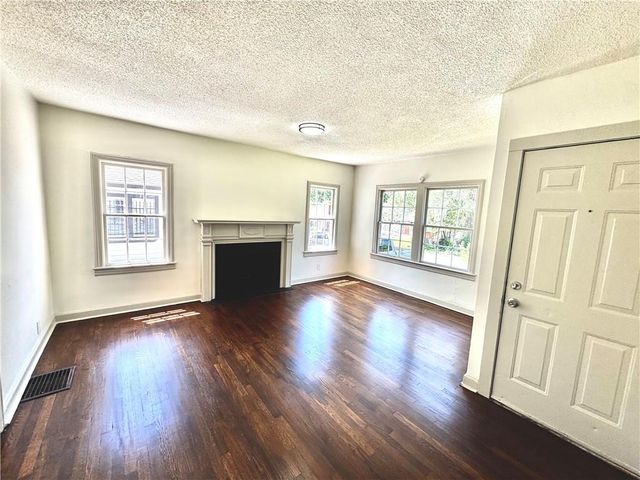 1905 S Maywood Avenue, Independence, MO 64052