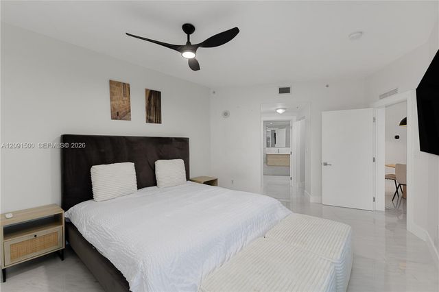3000 NE 188th Street 402, Aventura, FL 33180