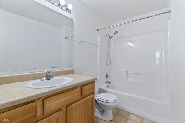 10380 Platinum Drive, Noblesville, IN 46060