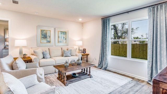 6480 Firefly Drive, Milton, FL 32583